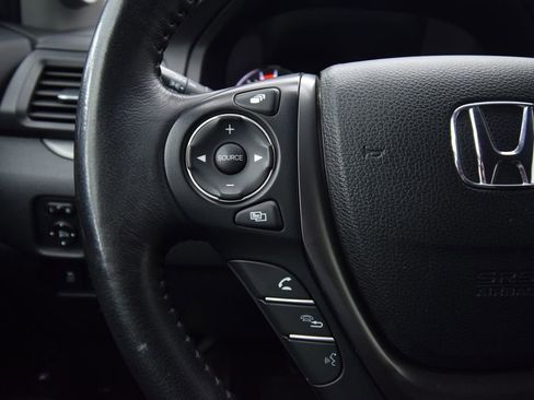 Used 2017 Honda Ridgeline RTL-T image 37