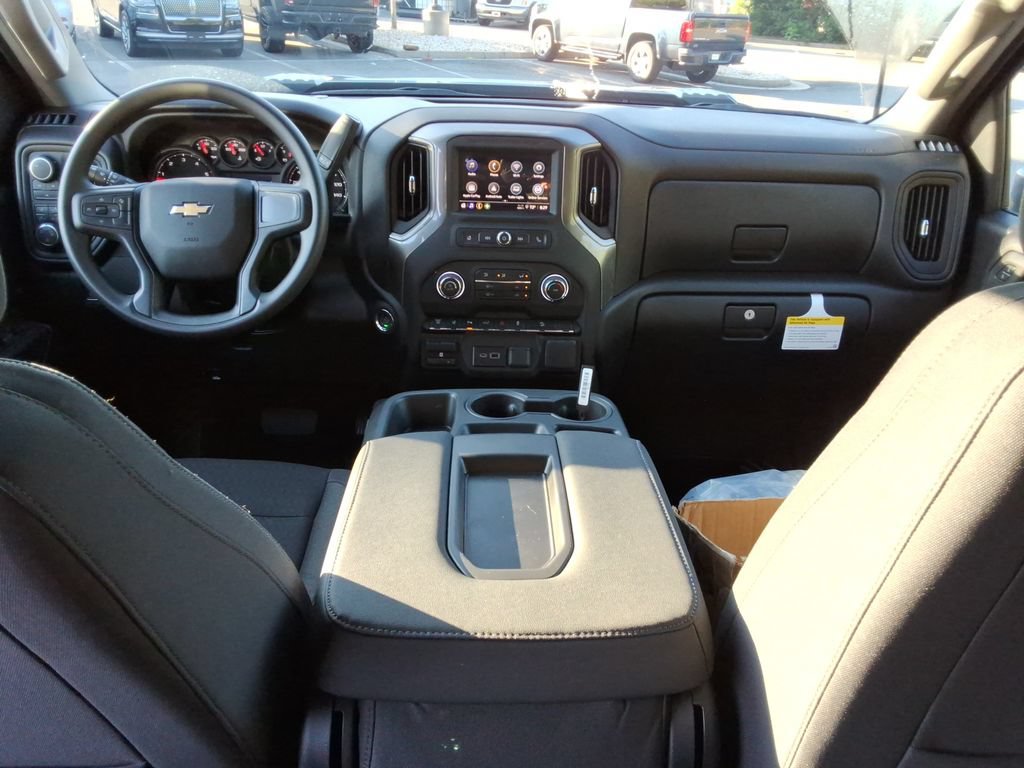 New 2026 Chevrolet Silverado 2500 Custom w/ Custom Value Package AWD/4WD image 19