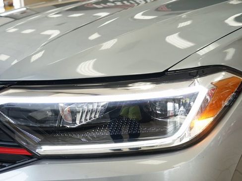 Used 2019 Volkswagen Jetta GLI image 21