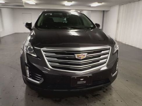 Used 2018 Cadillac XT5 Luxury w/ Driver Awareness Package image 3