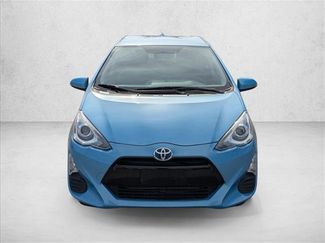 Used 2016 Toyota Prius C Two video 2