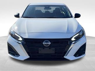 Used 2025 Nissan Altima 2.5 SV video 2