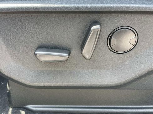 New 2025 Ford F350 Lariat w/ Lariat Ultimate Package image 17