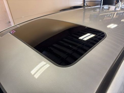 Used 2022 Honda CR-V EX-L image 17