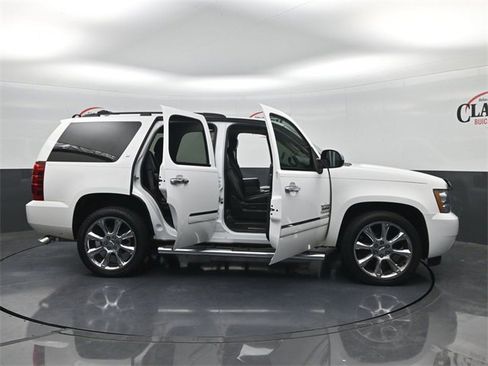 Used 2014 Chevrolet Tahoe LT w/ Texas Edition image 32