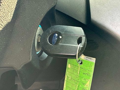 Used 2018 Ford Escape SE AWD/4WD image 27