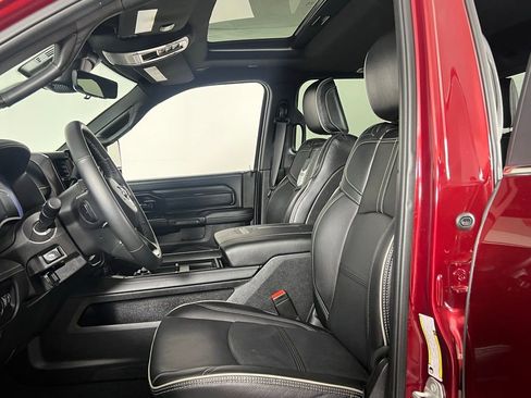 Used 2024 RAM 3500 Limited image 21