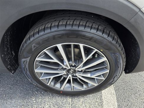 Used 2020 Hyundai Tucson Limited w/ Cargo Package image 17