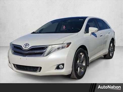 Used 2013 Toyota Venza Limited w/ Tow Prep Pkg image 1
