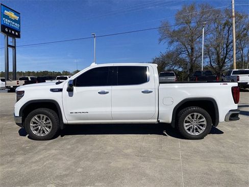 Used 2023 GMC Sierra 1500 SLT w/ SLT Premium Package image 2