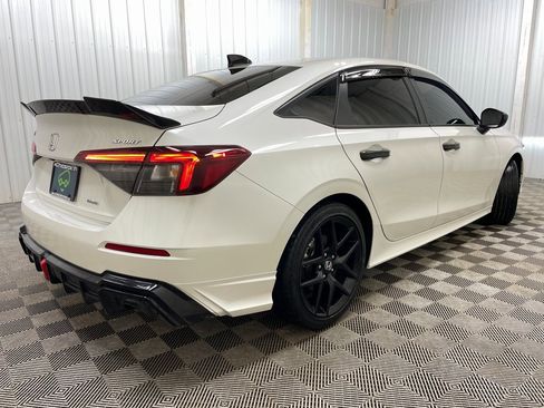 Used 2025 Honda Civic Sport image 16