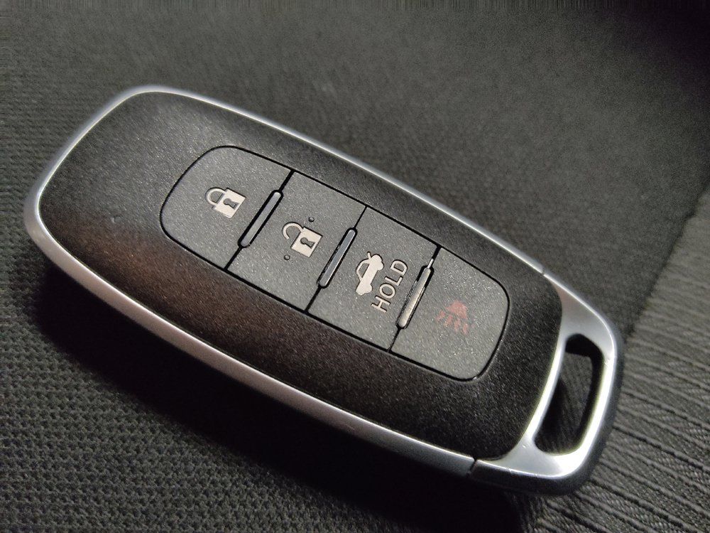 Used 2025 Nissan Sentra SV w/ All-Weather Package FWD image 32