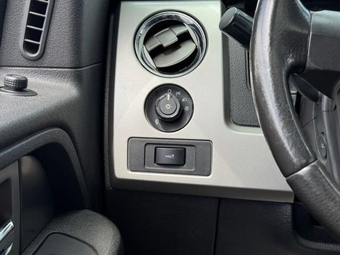 Used 2013 Ford F150 FX4 w/ Luxury Equipment Group AWD/4WD image 31