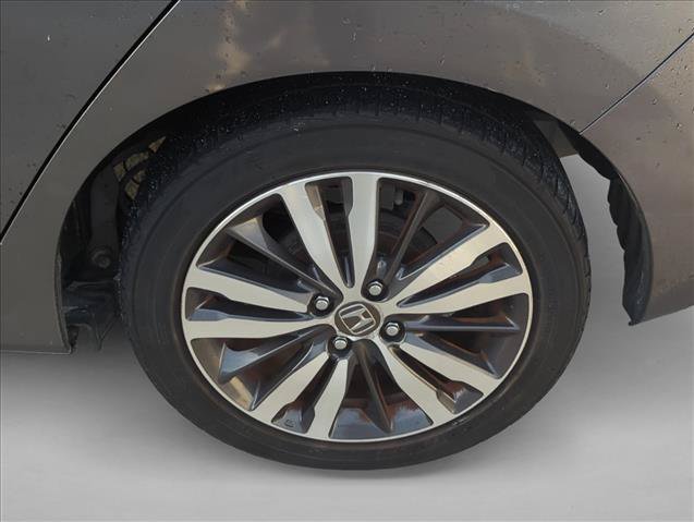 Used 2017 Honda Fit EX image 7