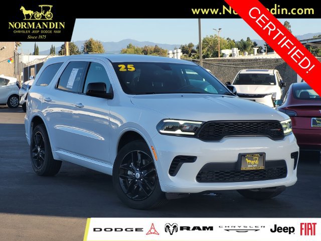 Certified 2025 Dodge Durango GT AWD/4WD image 1