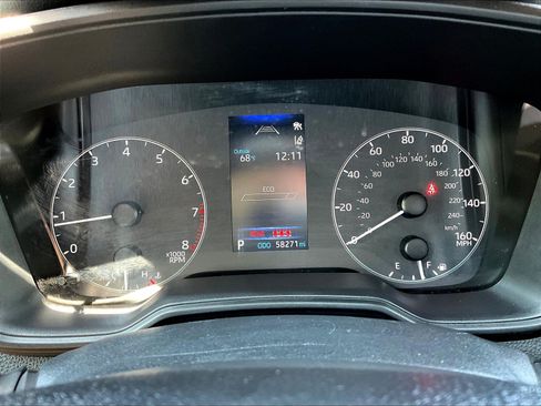 Used 2024 Toyota Corolla LE FWD image 13