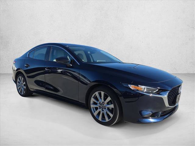 Used 2023 MAZDA MAZDA3 s FWD image 3