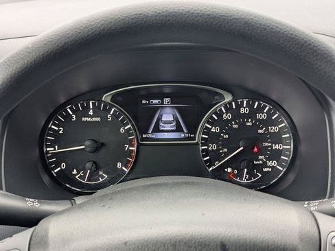 Used 2020 Nissan Pathfinder S AWD/4WD image 14