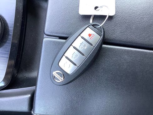Used 2021 Nissan Rogue SV AWD/4WD image 54