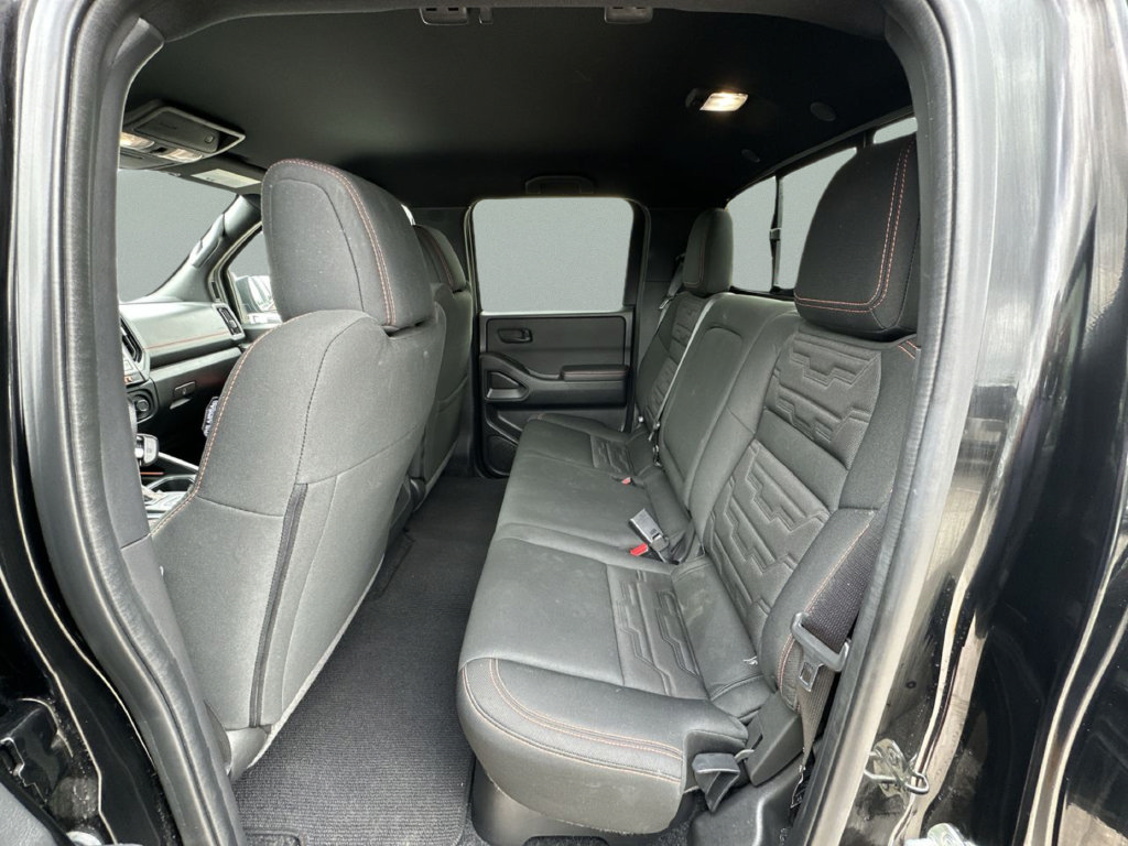 Used 2026 Nissan Frontier PRO-4X AWD/4WD image 23