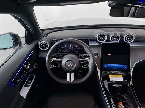 Certified 2025 Mercedes-Benz GLC 300 4MATIC image 19