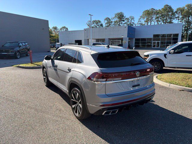 Used 2026 Volkswagen Atlas Cross Sport SEL Premium R-Line AWD/4WD image 8