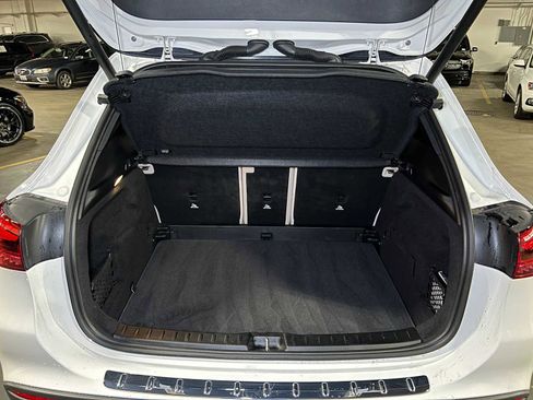 Certified 2025 Mercedes-Benz GLA 250 4MATIC image 18
