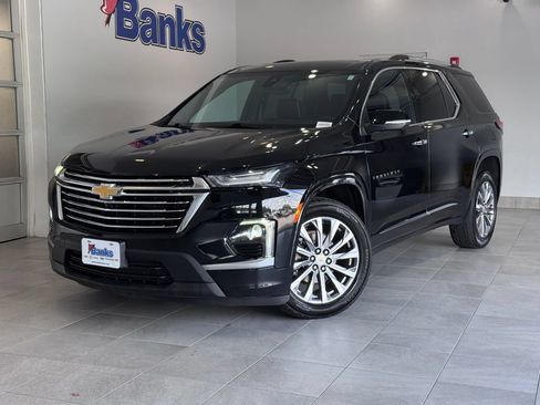 Certified 2023 Chevrolet Traverse Premier AWD/4WD image 2