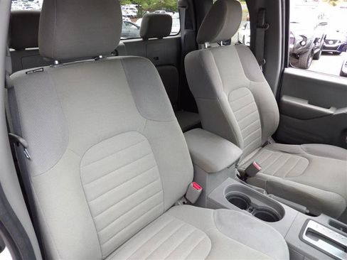 Used 2016 Nissan Frontier S image 14