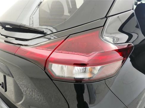Used 2025 Nissan Kicks Play S FWD image 33