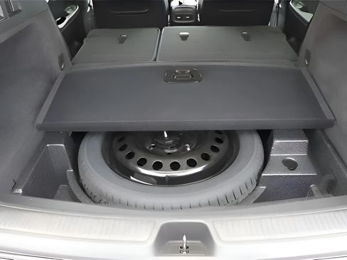 Used 2023 Buick Envision Essence FWD image 15