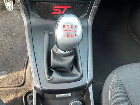 Used 2017 Ford Fiesta ST FWD image 14