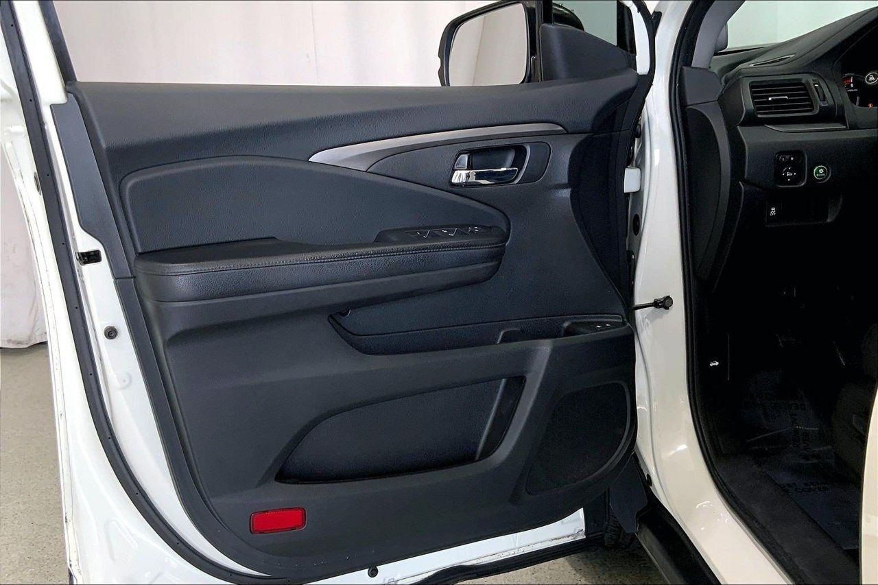 Used 2018 Honda Pilot EX-L image 25