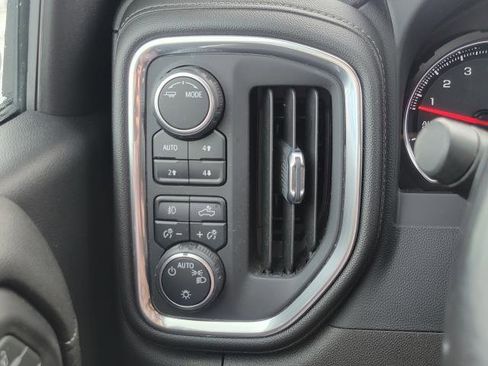 Certified 2022 Chevrolet Silverado 1500 RST w/ Convenience Package II image 12