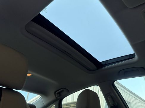 Used 2019 Honda Civic EX image 18