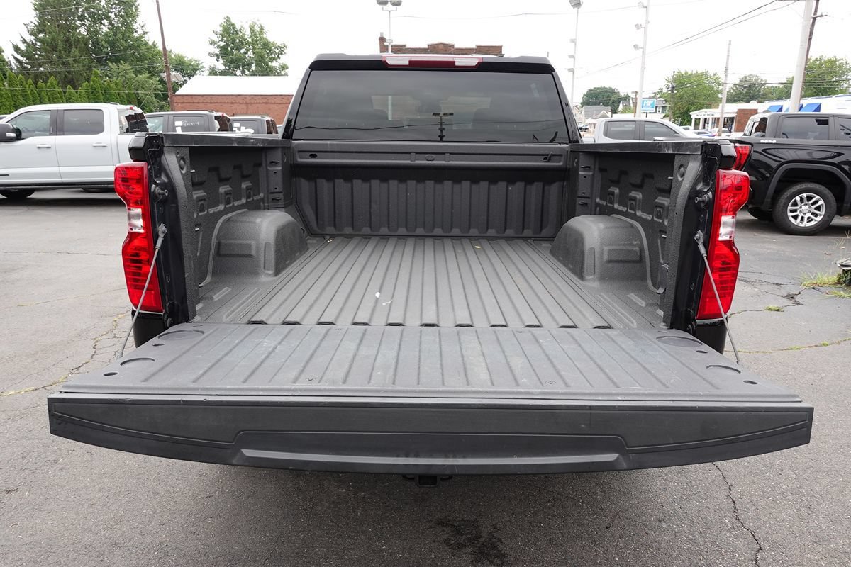 Used 2024 Chevrolet Silverado 1500 Custom AWD/4WD image 23