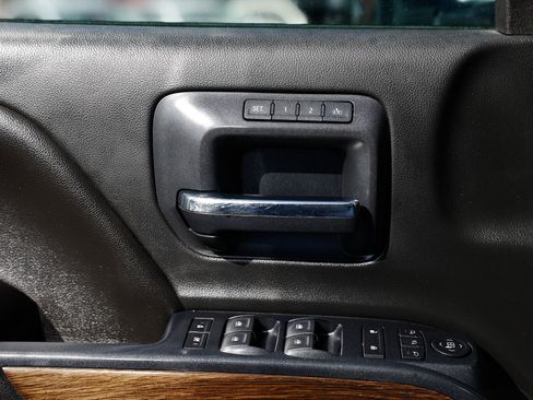 Used 2018 GMC Sierra 2500 Denali w/ Duramax Plus Package image 48