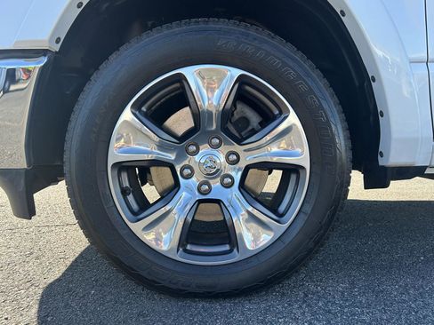 Used 2022 RAM 1500 Laramie image 9