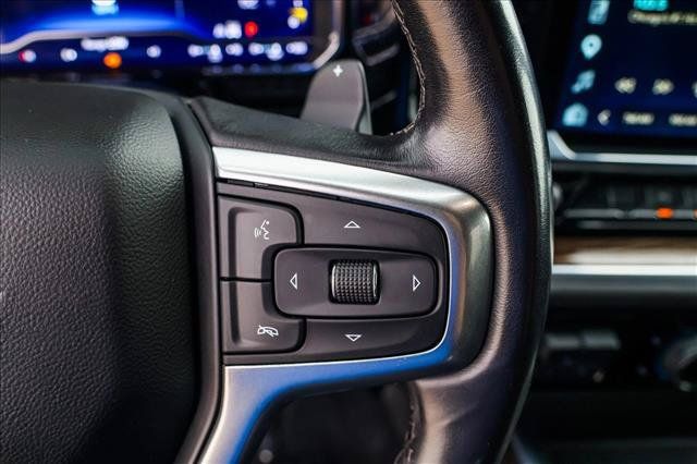 Used 2022 Chevrolet Silverado 1500 RST w/ Z71 Off-Road Package AWD/4WD image 15