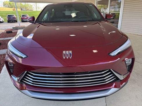 Used 2024 Buick Envista Preferred w/ Convenience I Package image 12