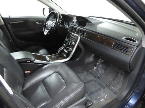 Used 2015 Volvo XC70 T6 image 21