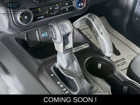 Used 2024 Ford Bronco Big Bend image 16