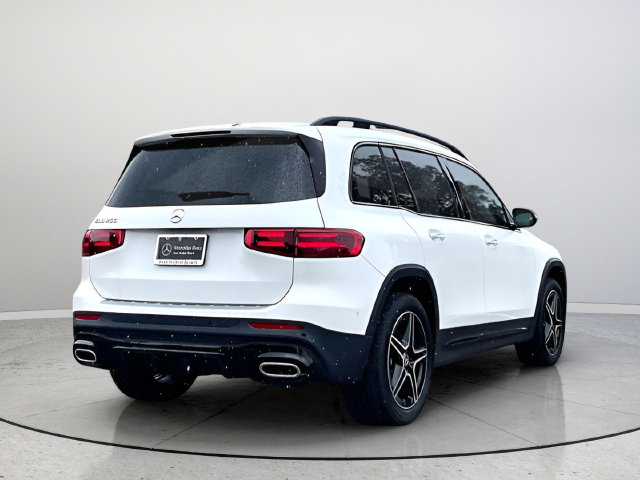 Used 2025 Mercedes-Benz GLB 250 image 5
