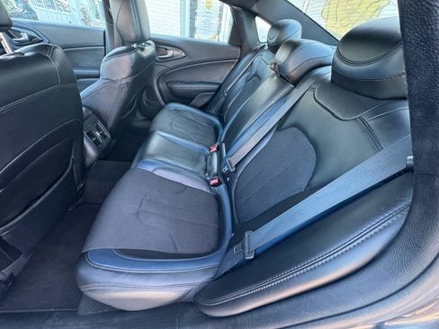 Used 2016 Chrysler 200 S w/ Comfort Group AWD/4WD image 16