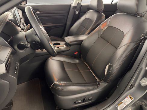 Used 2019 Nissan Altima 2.5 SR w/ SR Premium Package AWD/4WD image 5