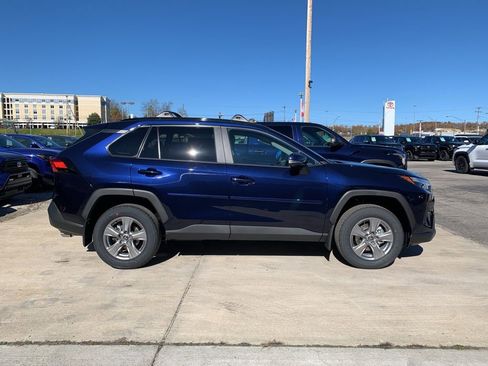 New 2025 Toyota RAV4 XLE image 3