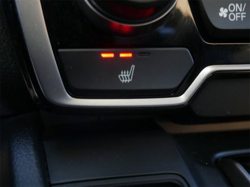 Used 2018 Honda CR-V Touring image 28