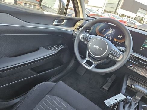New 2026 Kia K5 LXS image 11