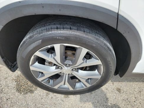 Used 2022 Hyundai Palisade SEL w/ Premium Package AWD/4WD image 11