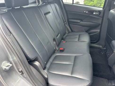 Used 2024 Mitsubishi Eclipse Cross SEL AWD/4WD image 25